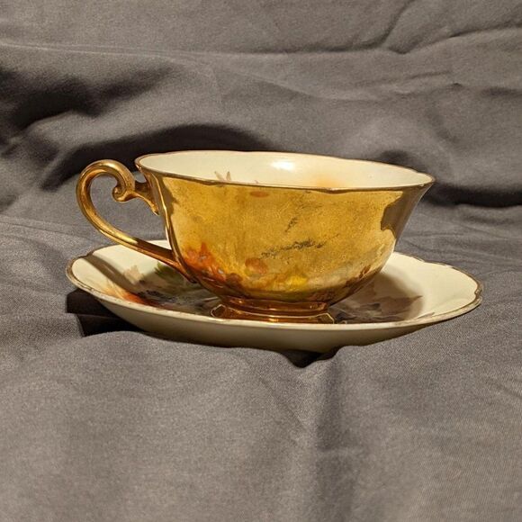 HAND PAINTED BONE CHINA TEACUP & SAUCER - MADE IN JAPAN - Picture 1 of 5
